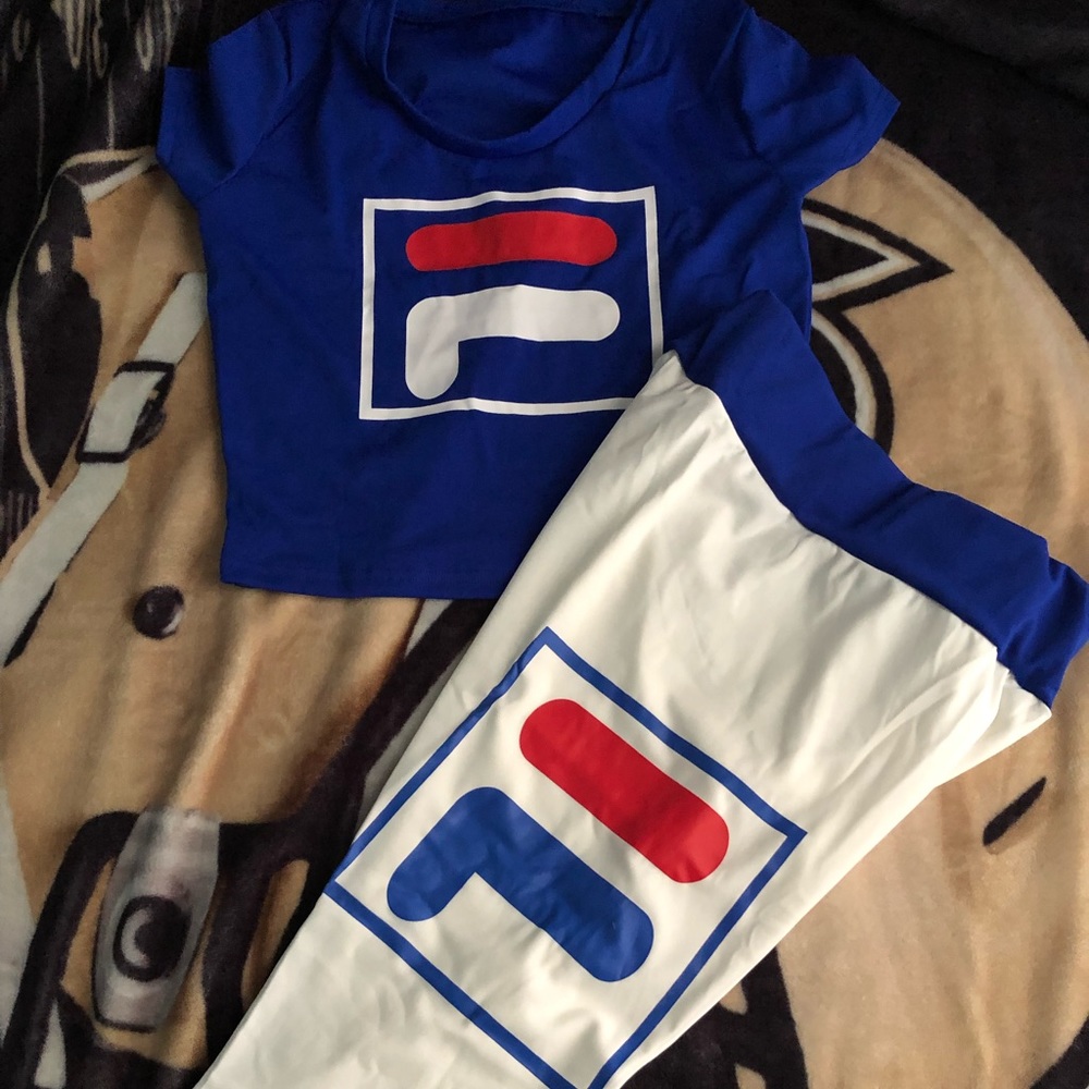 Fila set